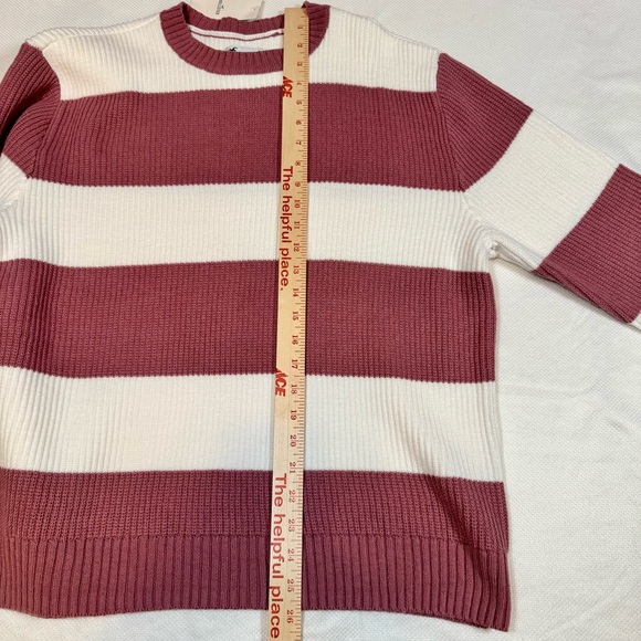 Hollister Women's Crewneck Sweater in Burgundy and White Stripes - Size Small - Picture 14 of 15